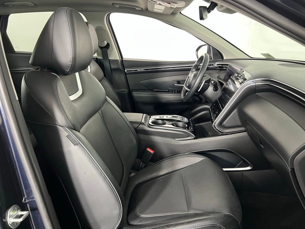 Used 2022 Hyundai Tucson Limited w/ Cargo Package image 35