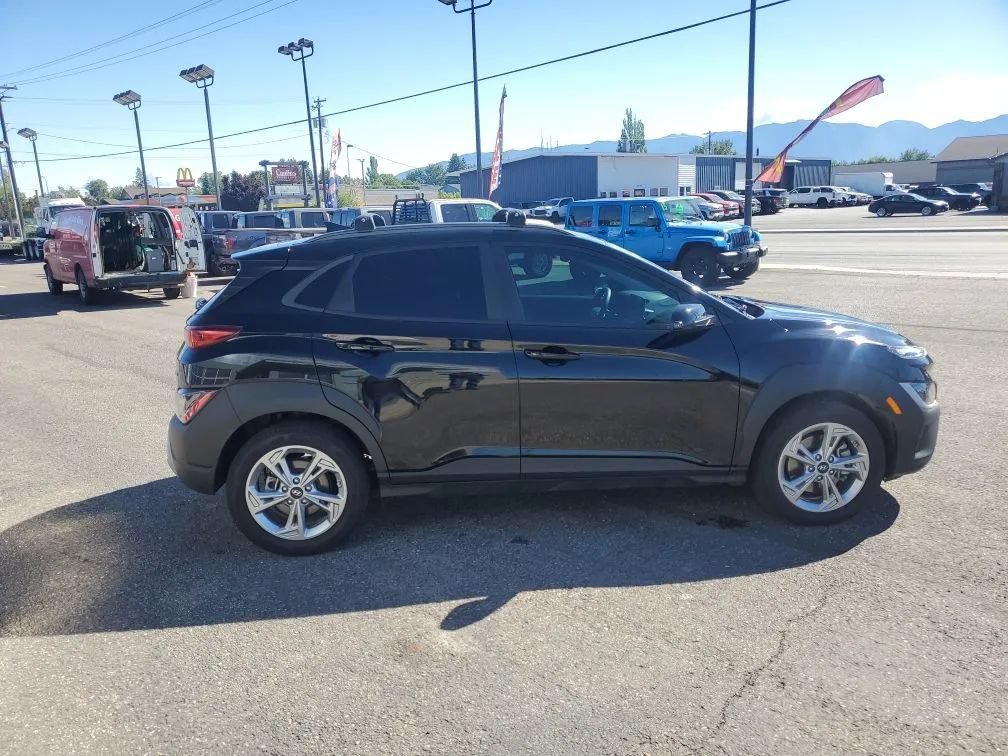 Used 2023 Hyundai Kona SEL AWD/4WD image 5