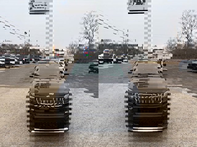 Used 2022 Jeep Compass Limited image 2