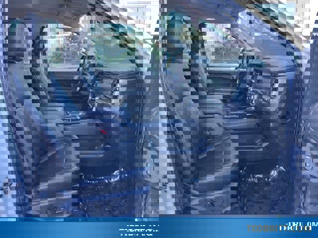 Used 2024 Ford Expedition XLT image 23