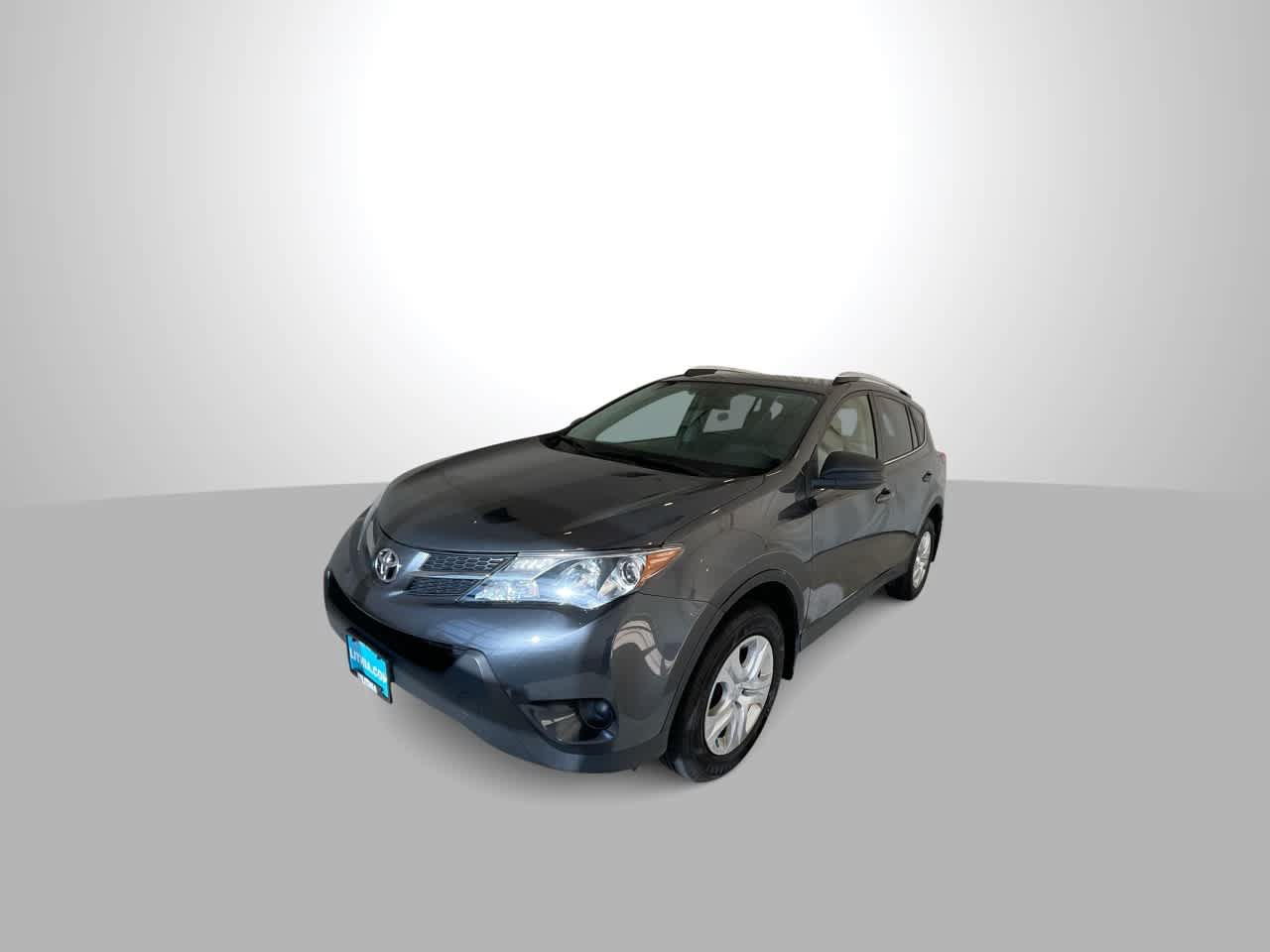 Used 2013 Toyota RAV4 LE AWD/4WD image 4