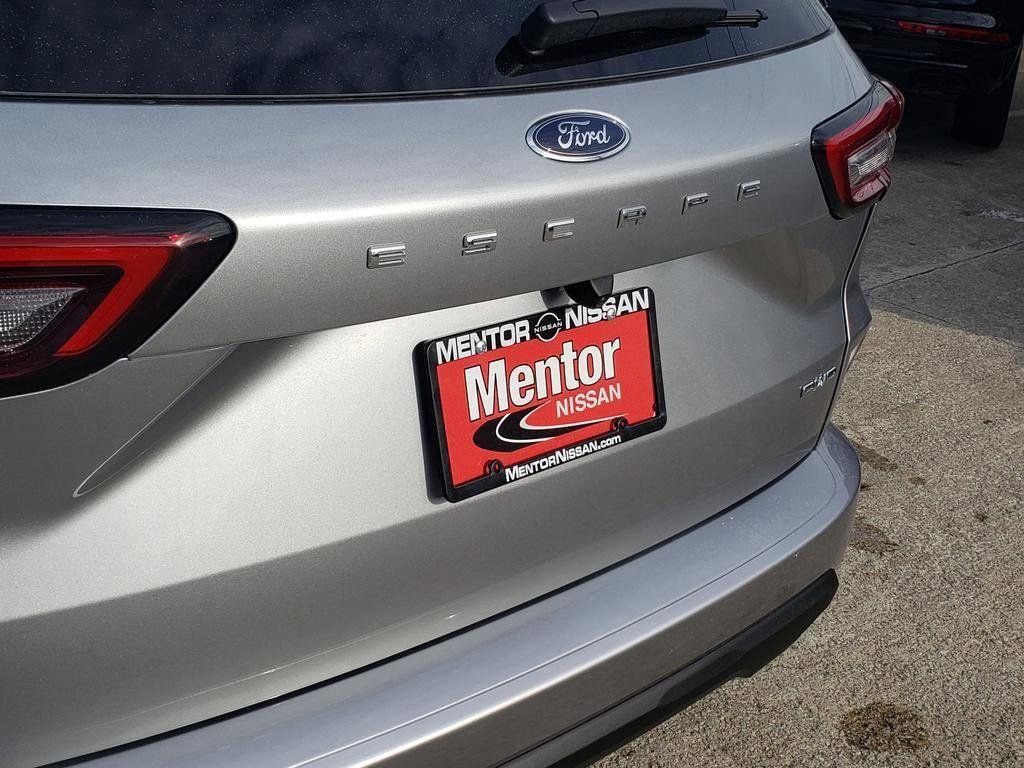 Used 2024 Ford Escape ST-Line image 10