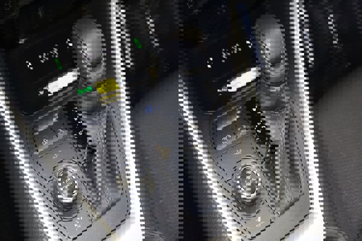 Used 2024 Toyota RAV4 XLE w/ Convenience Package AWD/4WD image 7