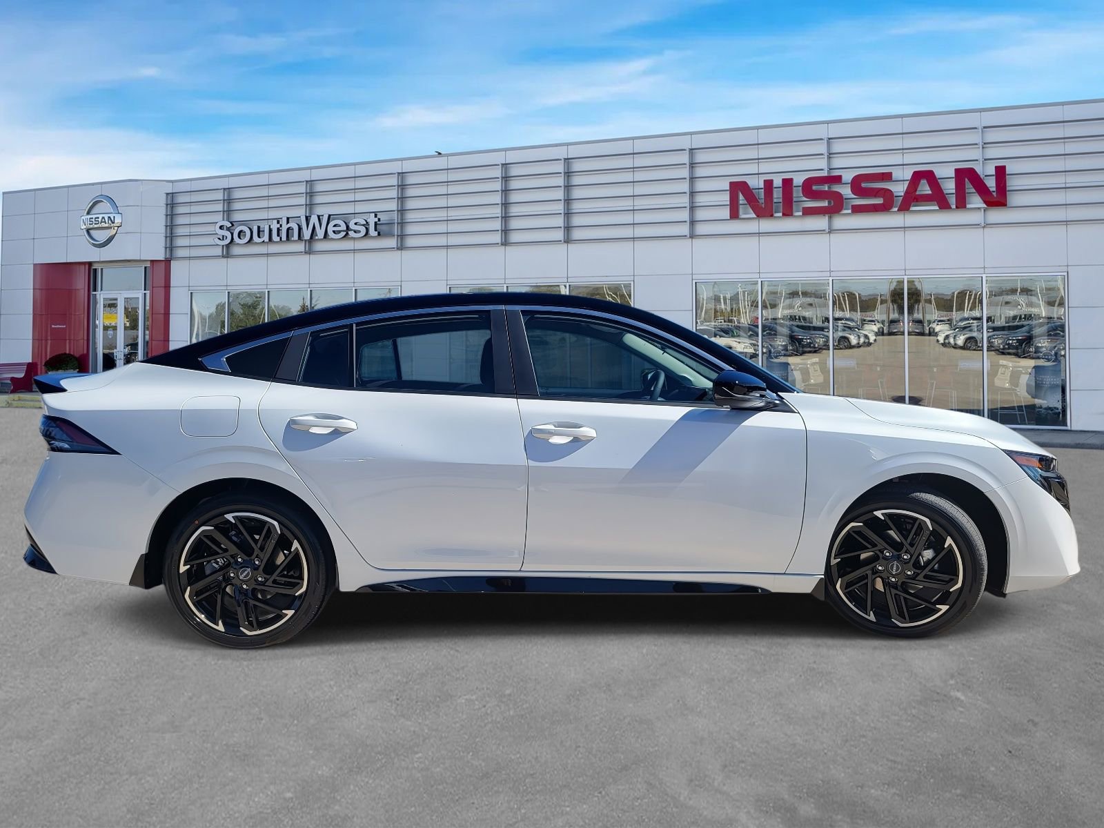 New 2026 Nissan Sentra SR image 5