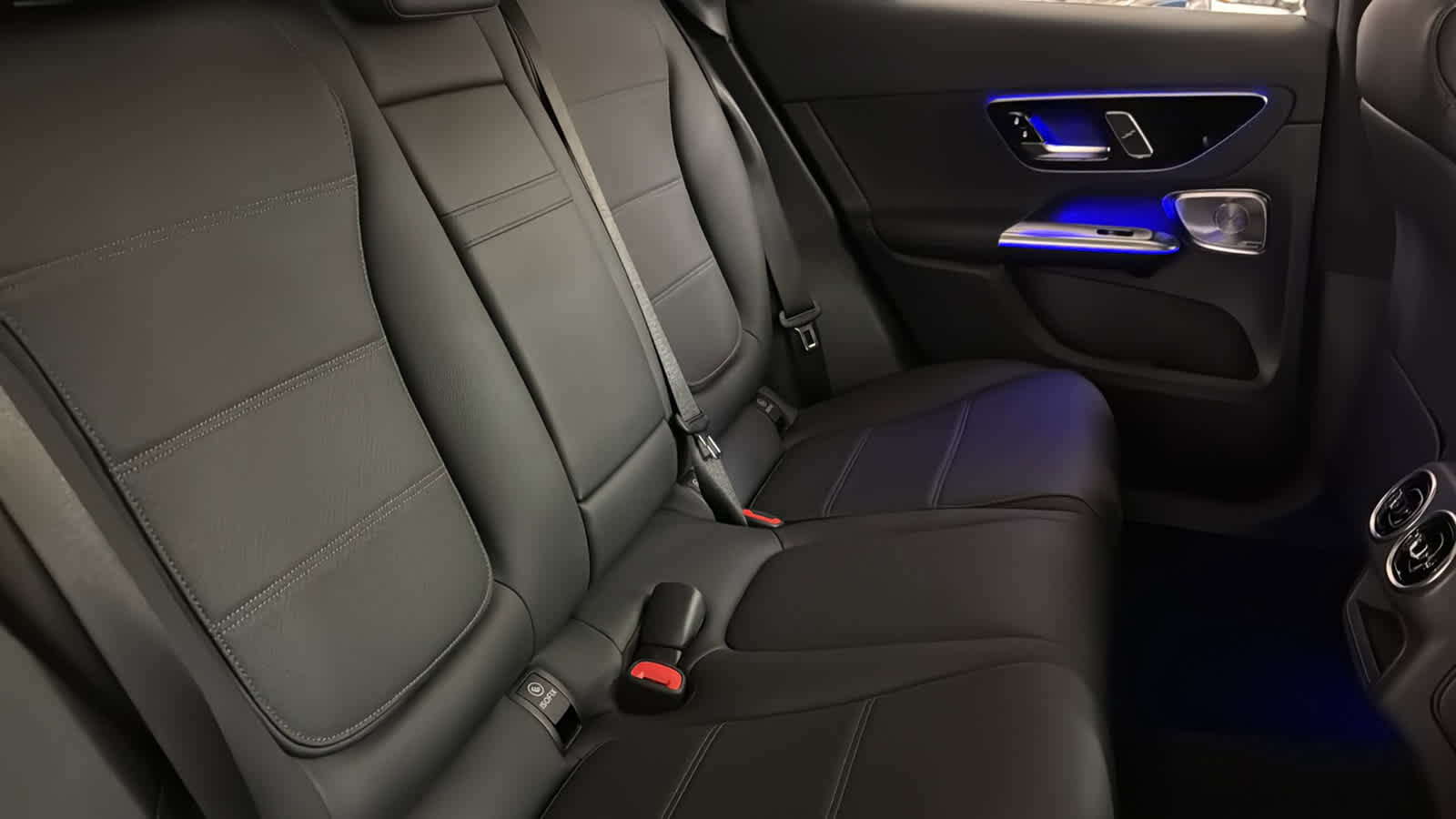 New 2026 Mercedes-Benz GLC 300 4MATIC image 33