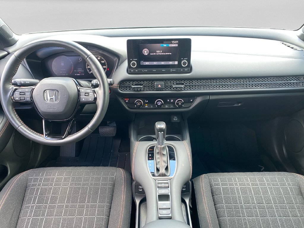 Used 2024 Honda HR-V Sport image 14