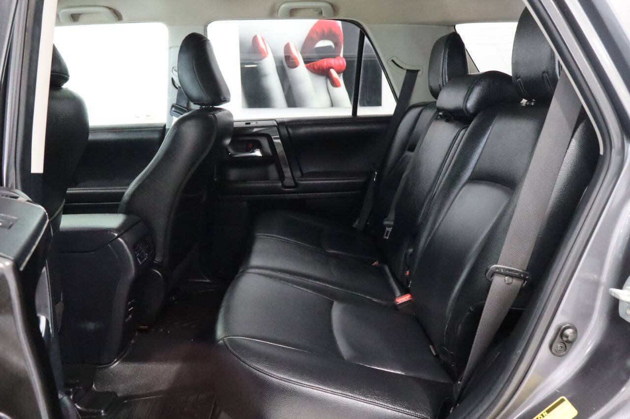 Used 2015 Toyota 4Runner Trail AWD/4WD image 13