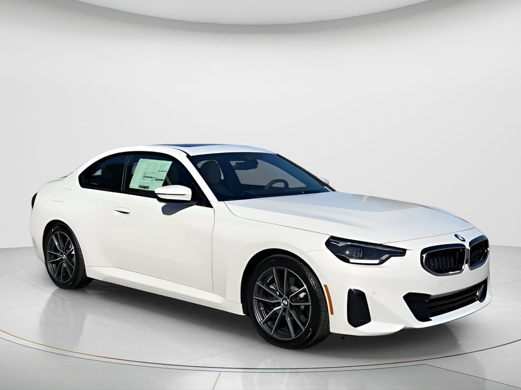 Certified 2026 BMW 230i Coupe w/ Convenience Package RWD image 2