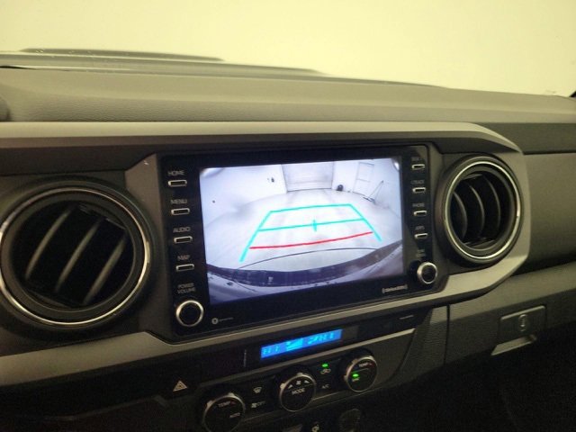 Used 2021 Toyota Tacoma TRD Sport image 4