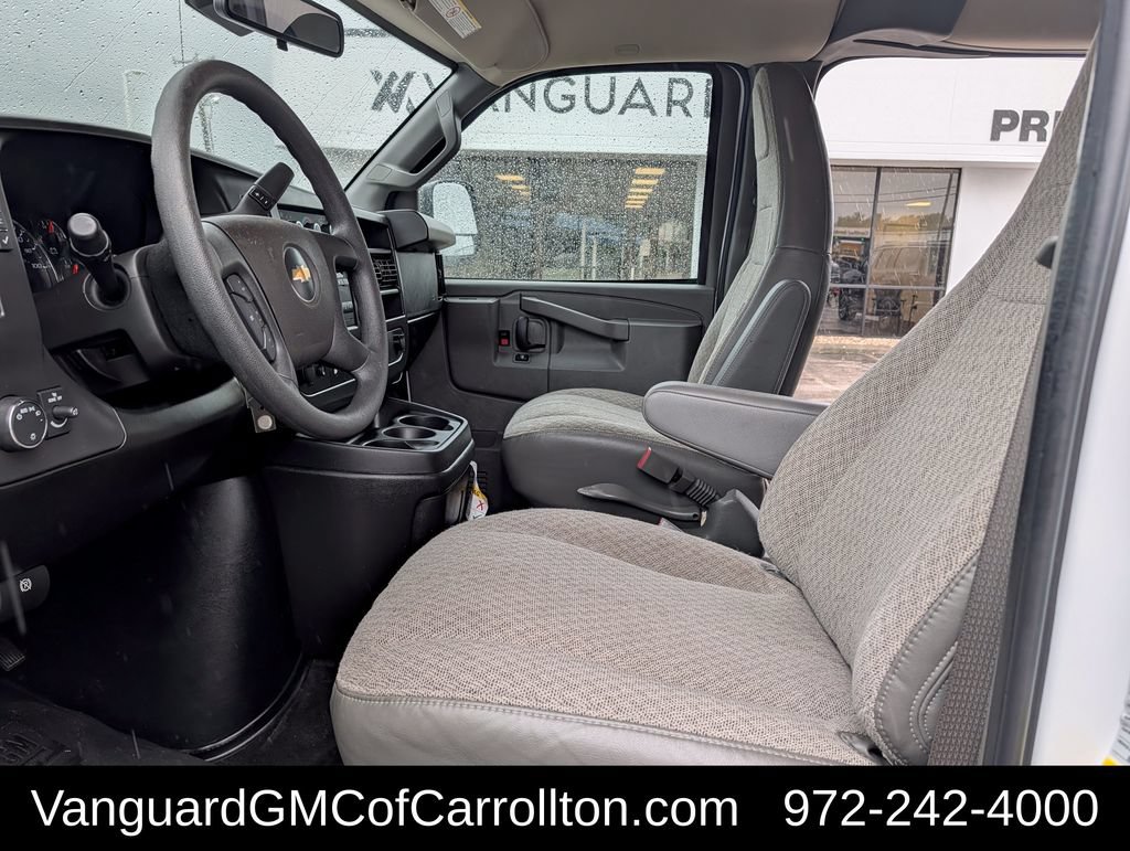 Used 2025 Chevrolet Express 3500 LT w/ LT Preferred Equipment Group RWD image 25