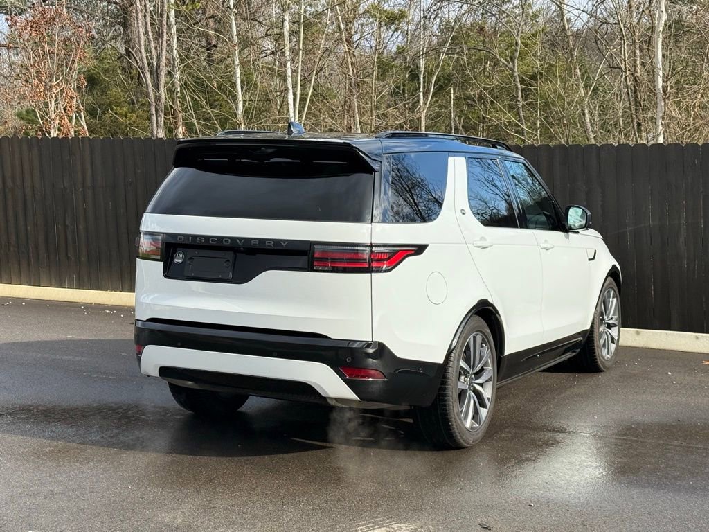 Certified 2025 Land Rover Discovery Dynamic SE AWD/4WD image 6