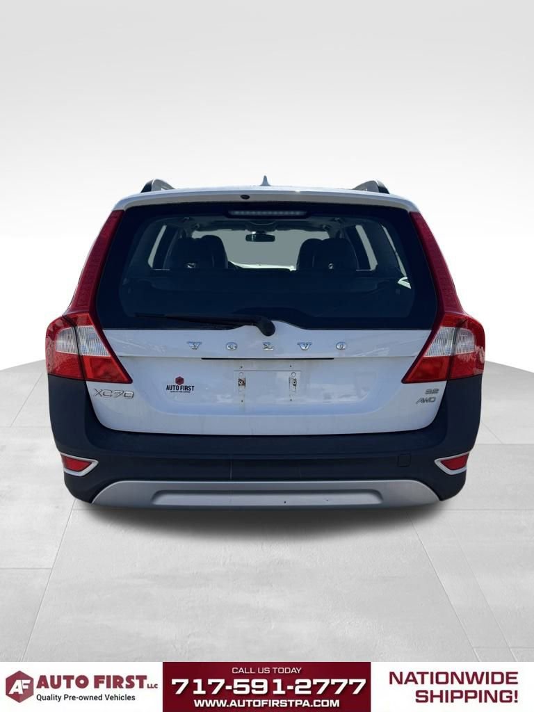Used 2010 Volvo XC70 3.2 image 4