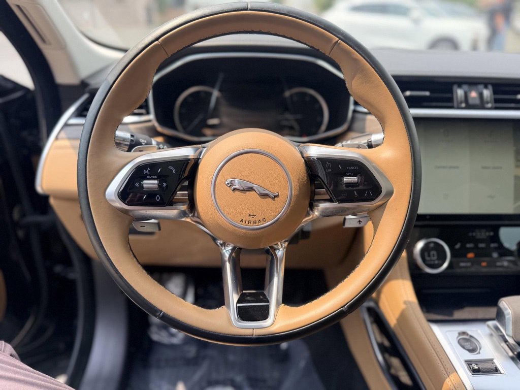Used 2021 Jaguar F-PACE S AWD/4WD image 28