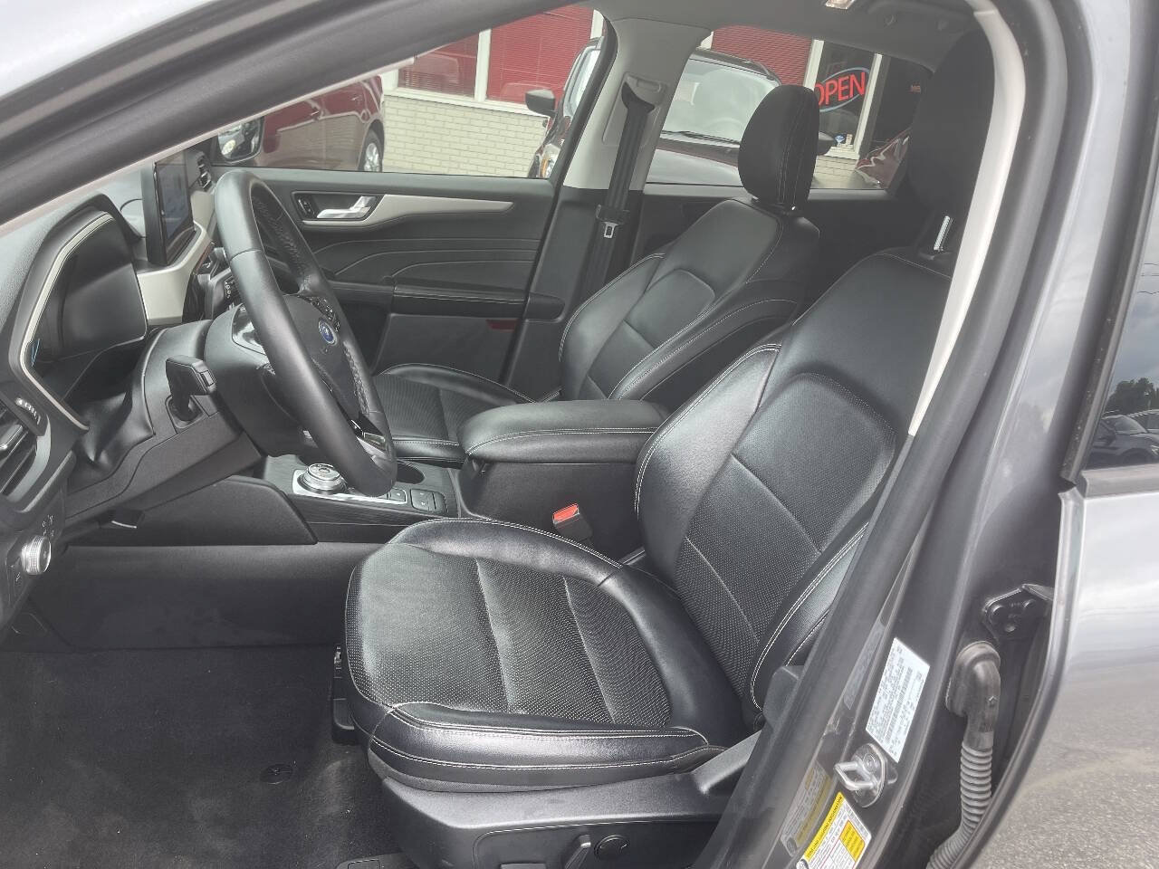 Used 2021 Ford Escape SEL FWD image 11