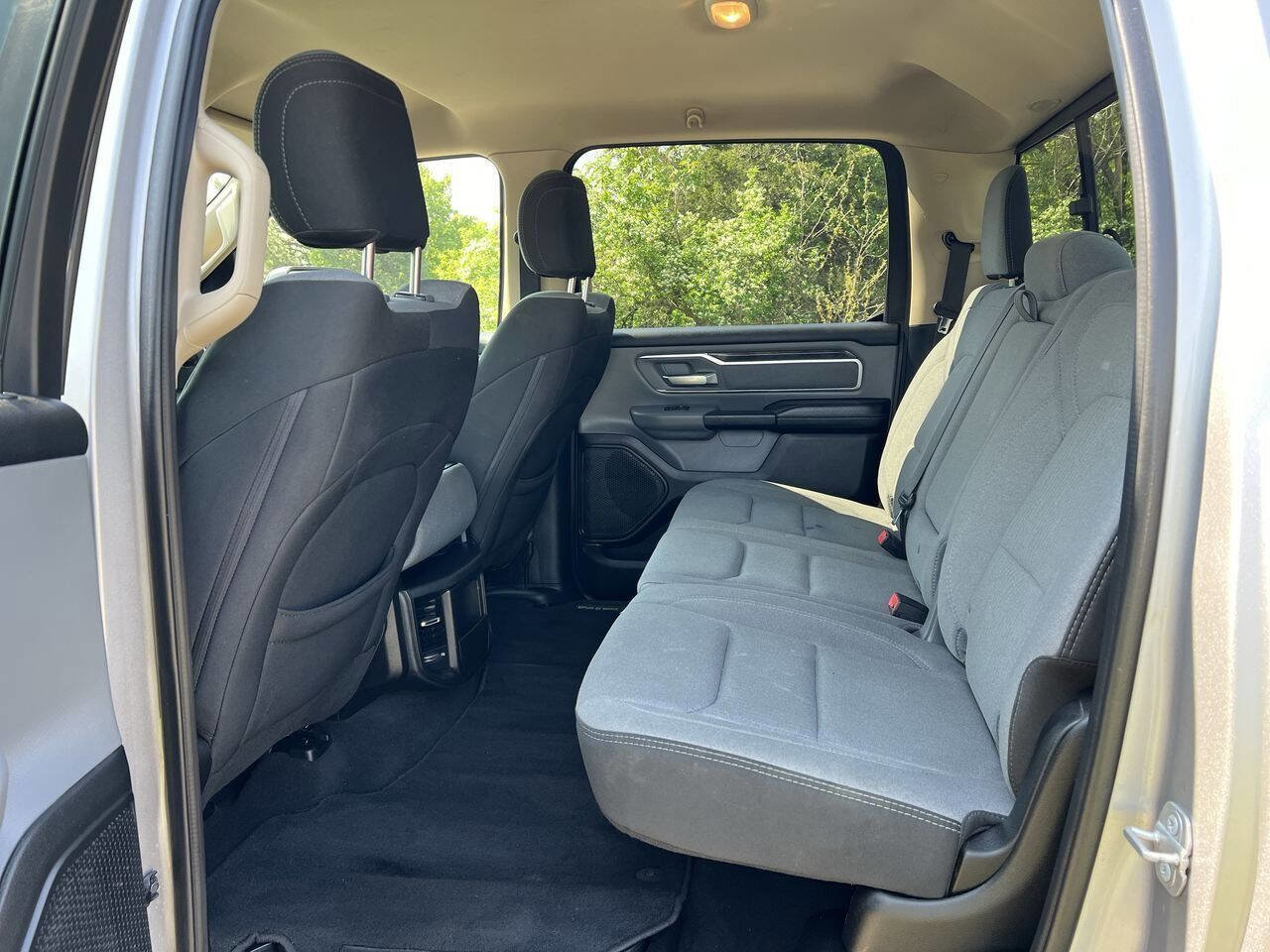 Used 2019 RAM 1500 Big Horn image 22