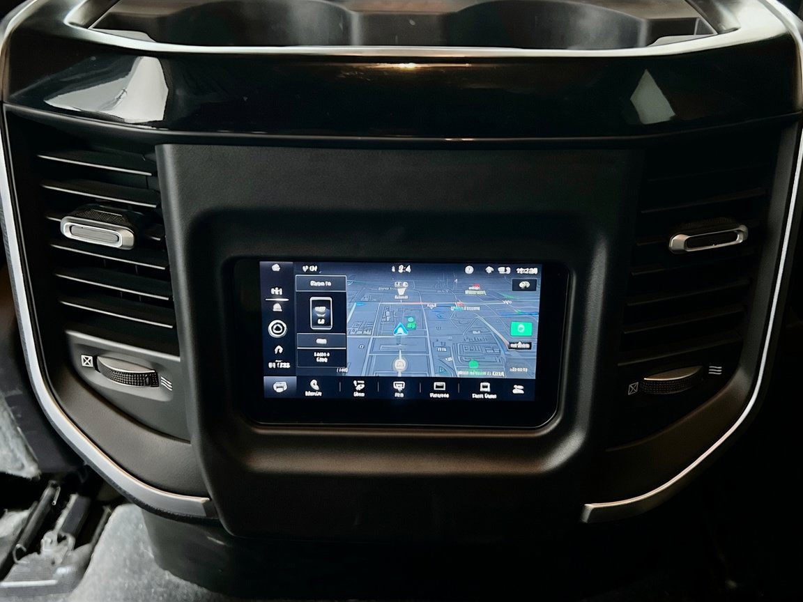 Used 2022 RAM 1500 Big Horn AWD/4WD image 17
