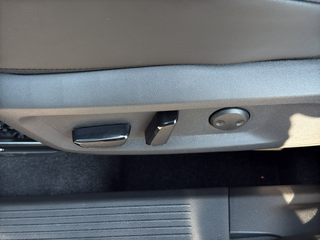 New 2026 Nissan Rogue SV w/ SV Premium Package image 15