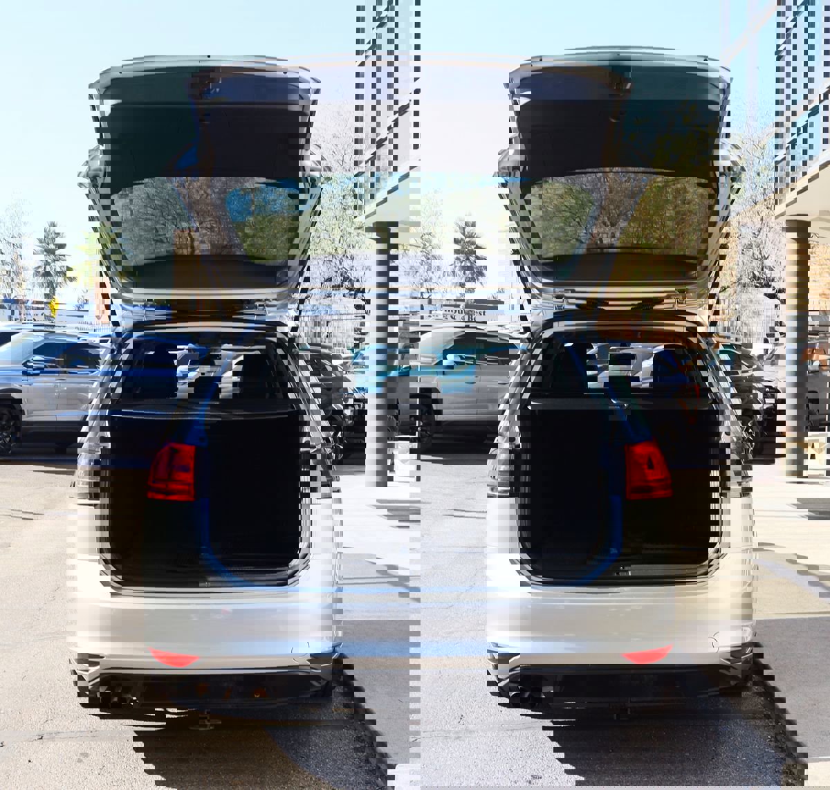 Used 2015 Volkswagen Golf SEL w/ Lighting Package (SEL) image 22