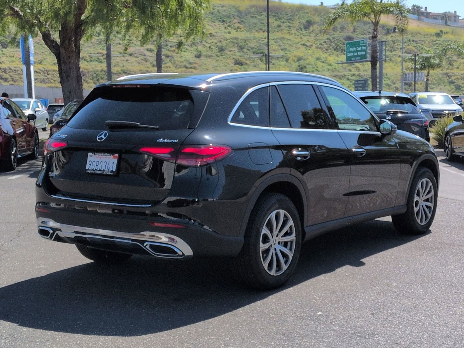 Used 2023 Mercedes-Benz GLC 300 4MATIC image 5