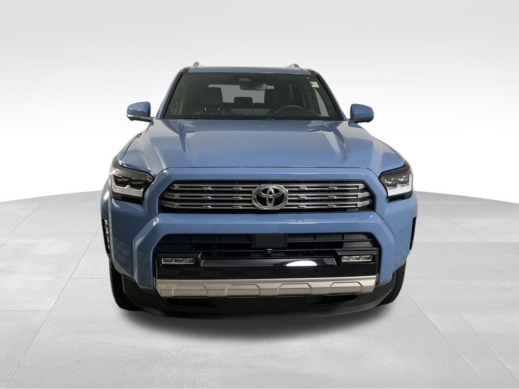 Used 2025 Toyota 4Runner Limited AWD/4WD image 3