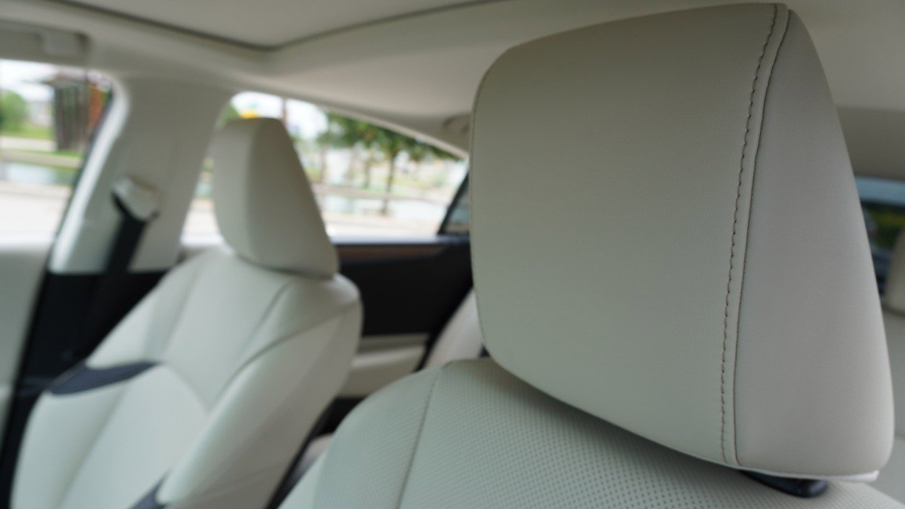 Certified 2023 Lexus ES 350 w/ Premium Package image 25