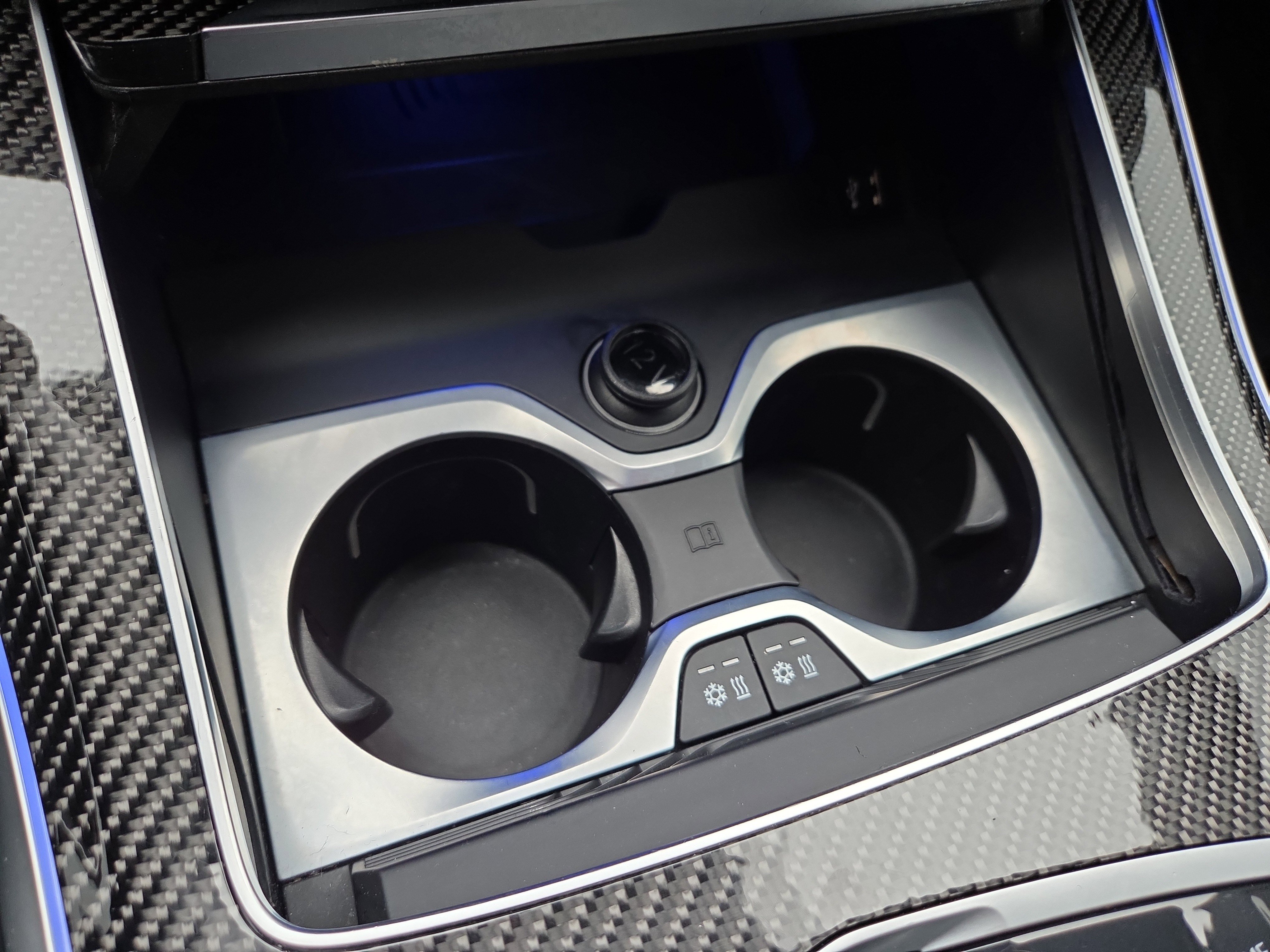 Used 2023 BMW X7 M60i w/ Executive Package image 25