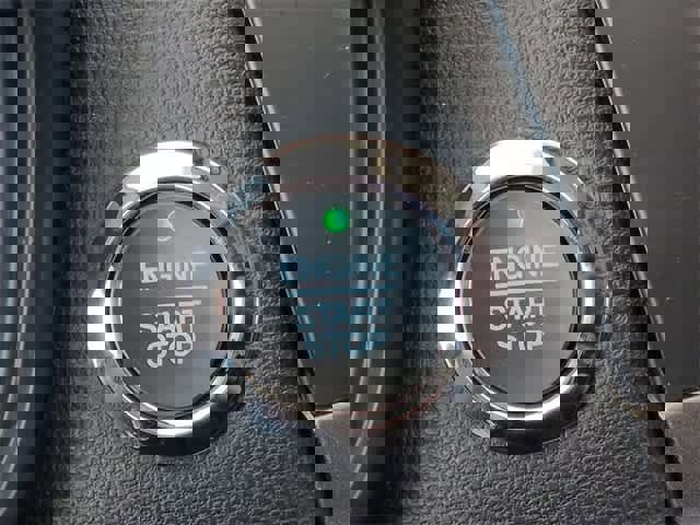 Used 2020 Ford EcoSport SE w/ SE Convenience Package image 40