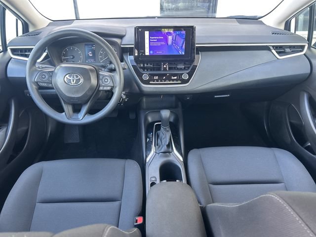 Used 2025 Toyota Corolla LE FWD image 13