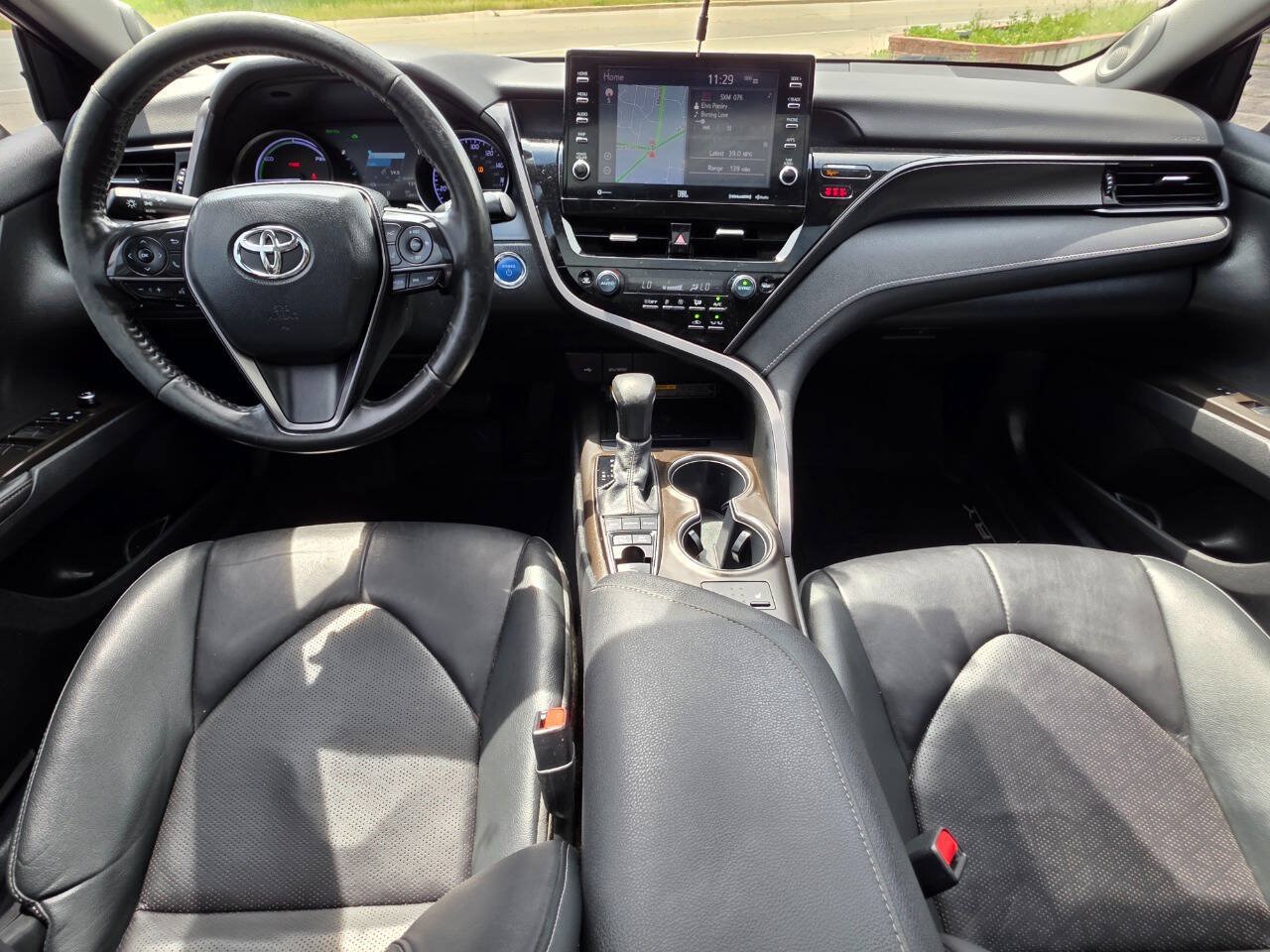 Used 2021 Toyota Camry XSE w/ Navigation Upgrade Package FWD image 10