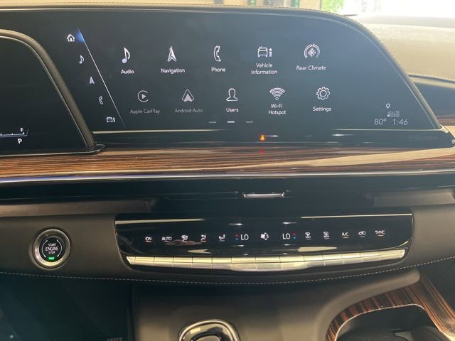 Certified 2024 Cadillac Escalade ESV Luxury image 20