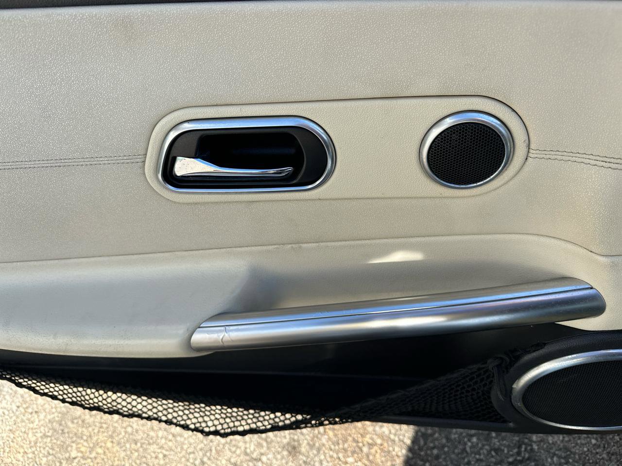 Used 2005 Chrysler Crossfire Limited RWD image 14