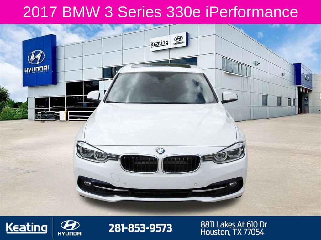 Used 2017 BMW 330e image 2