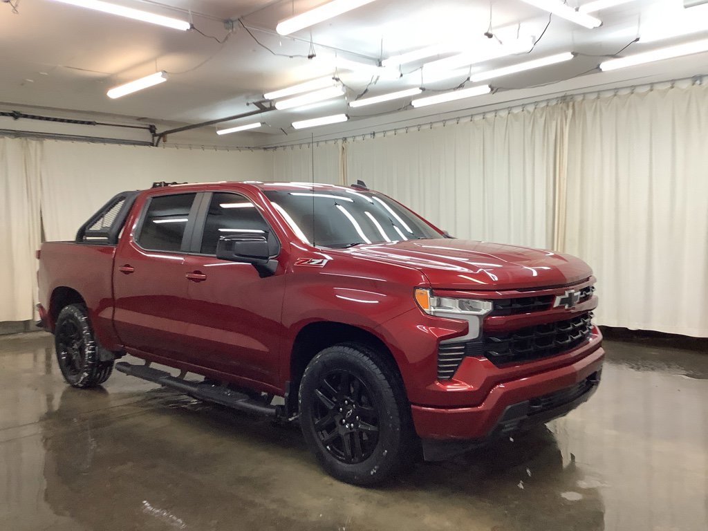 Used 2023 Chevrolet Silverado 1500 RST image 4