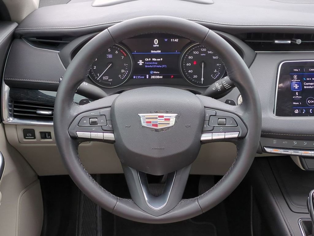 Used 2021 Cadillac XT4 Premium Luxury w/ Technology Package image 29