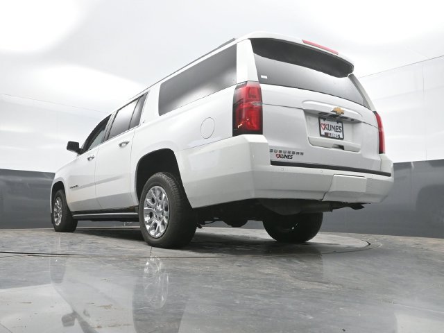 Used 2019 Chevrolet Suburban LT AWD/4WD image 44