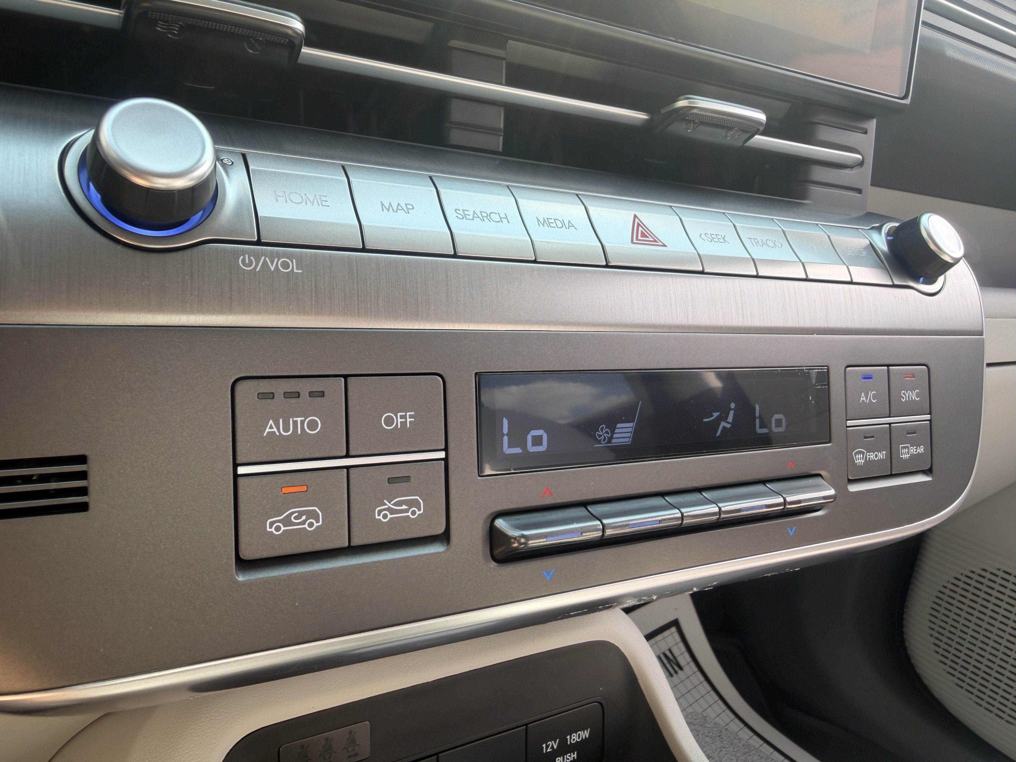 New 2026 Hyundai Kona SEL Sport AWD/4WD image 36