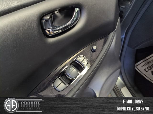 Used 2024 Nissan Leaf SV Plus image 11