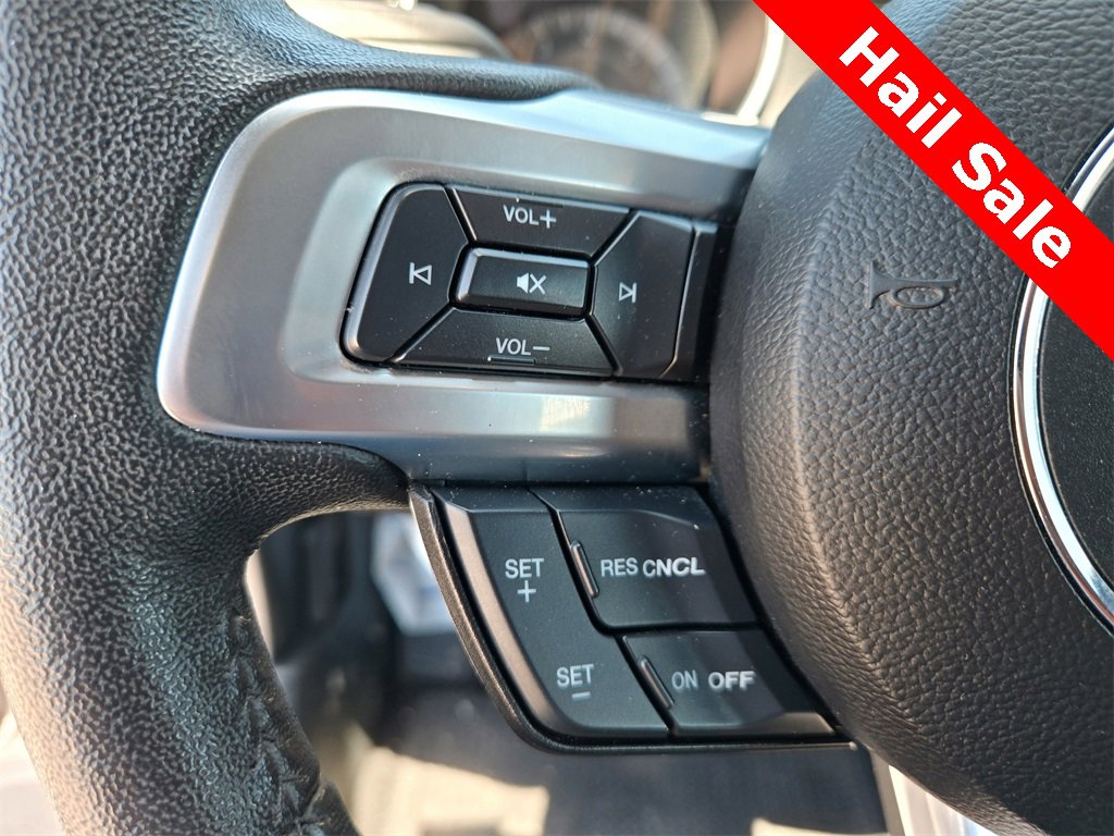 Used 2022 Ford Mustang EcoBoost image 11