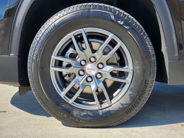 Used 2025 GMC Acadia Elevation image 11