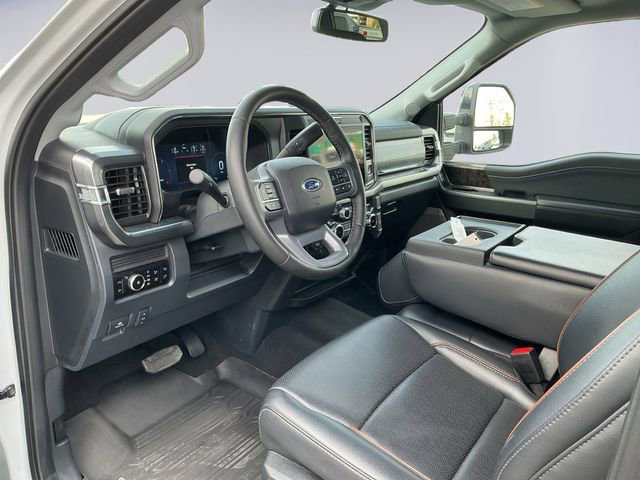 Certified 2025 Ford F450 Lariat w/ FX4 Off-Road Package AWD/4WD image 9