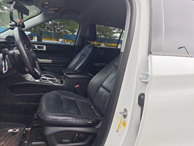 Used 2020 Ford Explorer XLT RWD image 9