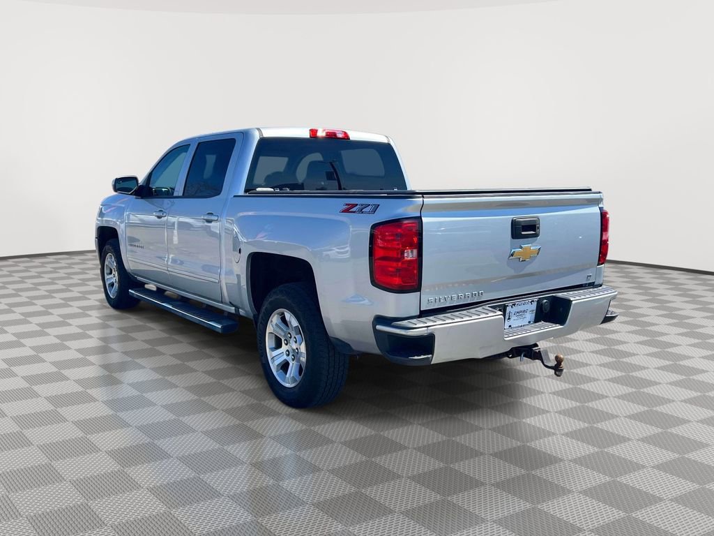 Used 2018 Chevrolet Silverado 1500 LT w/ All Star Edition AWD/4WD image 8