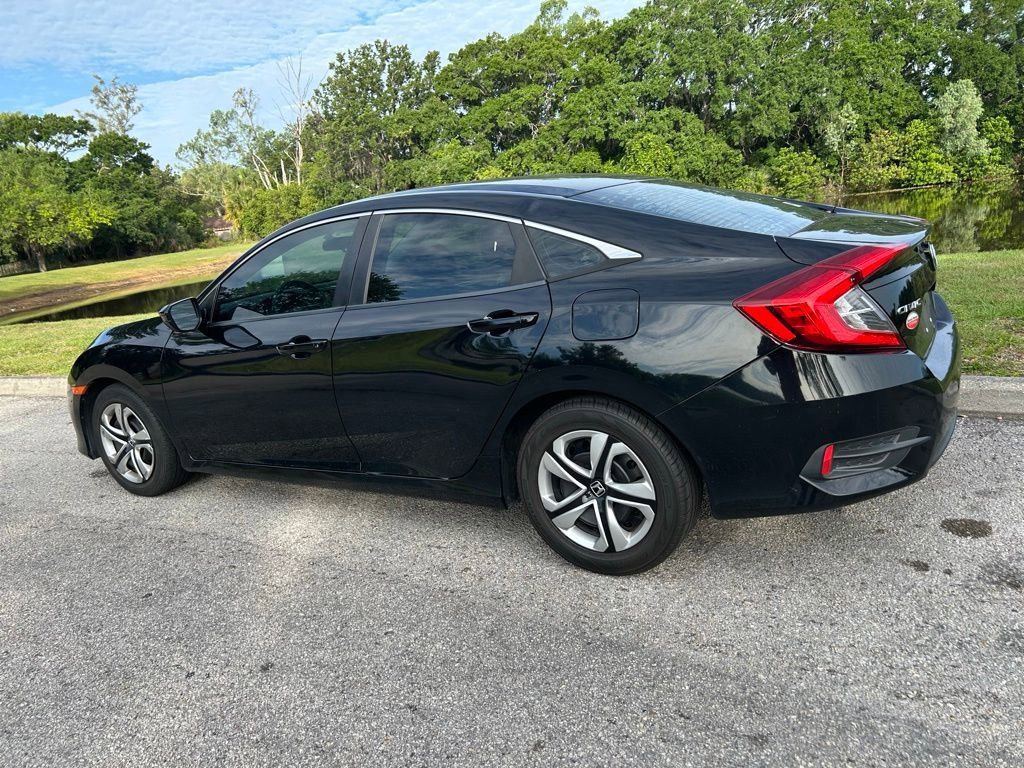 Used 2018 Honda Civic LX image 4