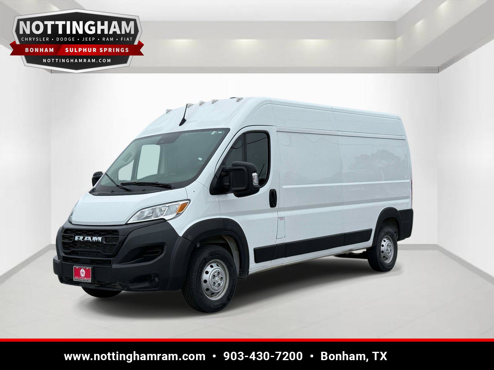 Used 2023 RAM ProMaster 2500 FWD image 3