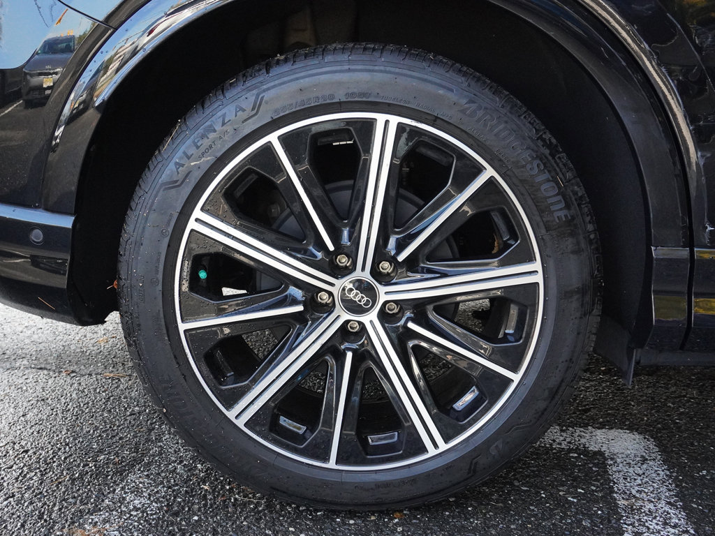 Used 2022 Audi Q4 e-tron Premium Plus AWD/4WD image 21