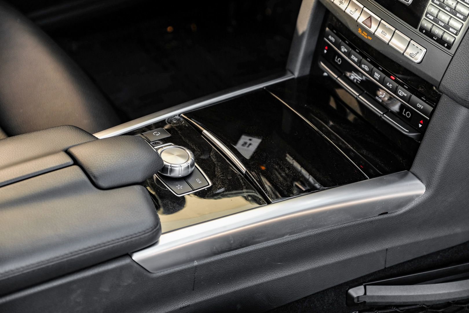 Used 2014 Mercedes-Benz E 350 Sedan w/ Premium 1 Package image 22