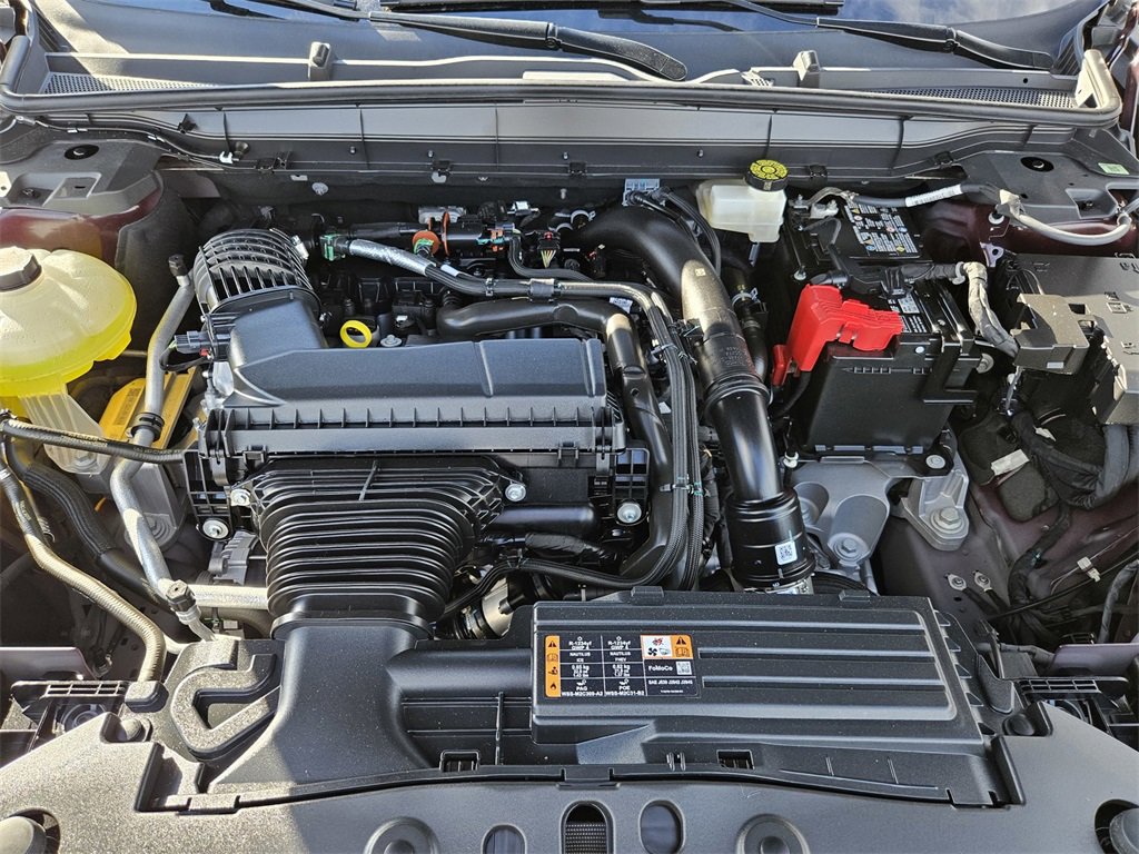 Used 2025 Lincoln Nautilus Reserve image 47