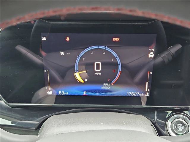 Used 2024 Chevrolet Trax RS w/ Sunroof Package FWD image 11