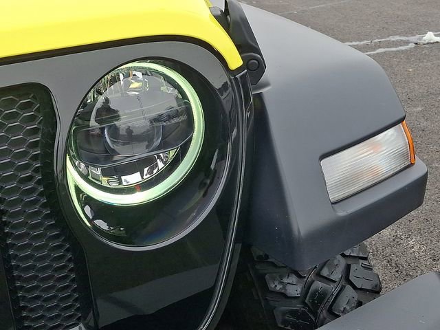 Used 2023 Jeep Wrangler Willys image 13