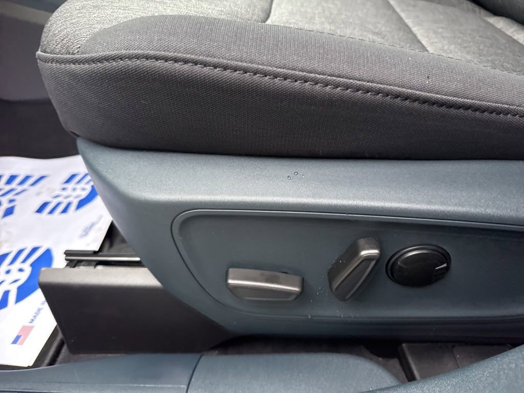 New 2026 Ford Maverick XLT w/ Equipment Group 301A image 12